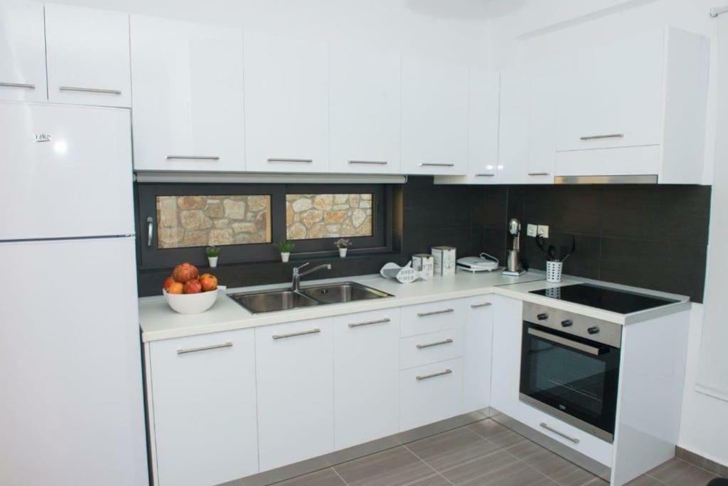 Irene Twin Condo Платария Экстерьер фото